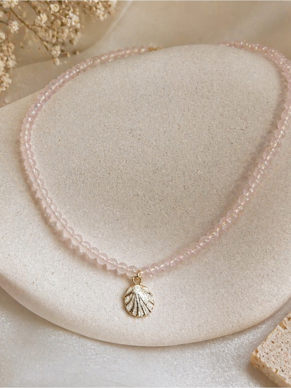 Pink Rose Quartz Beaded Necklace with Shell Pendant Luna Norte NIB